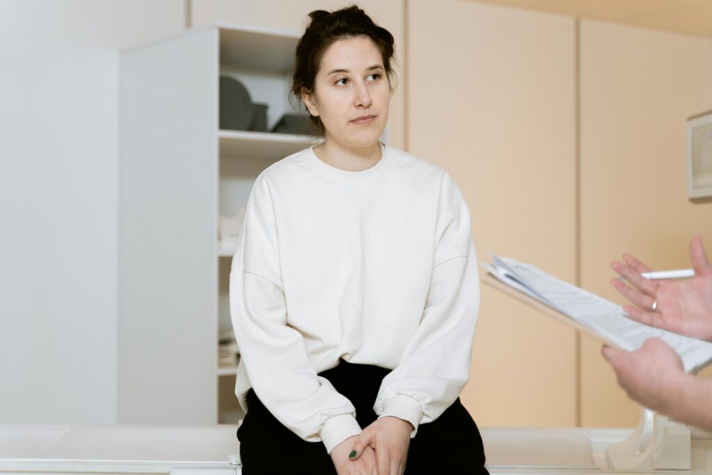 woman in a consultation with a health anxiety therapist nyc